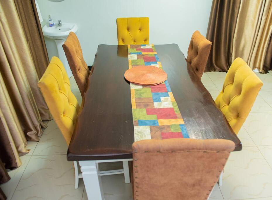 Forget Your Worries In This Serene 5 Bedroom Villa In Ngong Nairobi Exterior photo