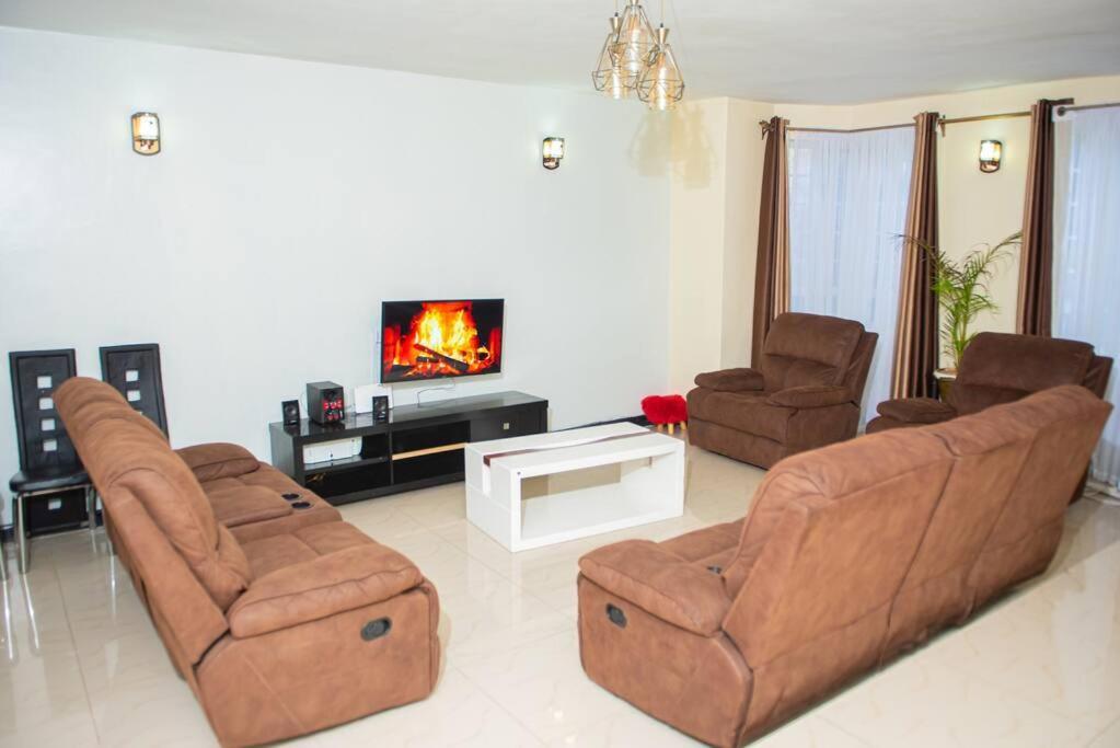 Forget Your Worries In This Serene 5 Bedroom Villa In Ngong Nairobi Exterior photo